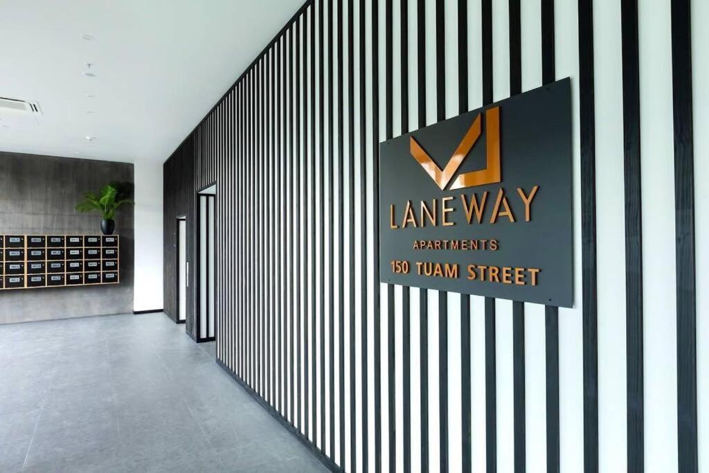 2 Bedrooms Apprtmt Plus Underground Parking In Cbd Christchurch Exteriör bild
